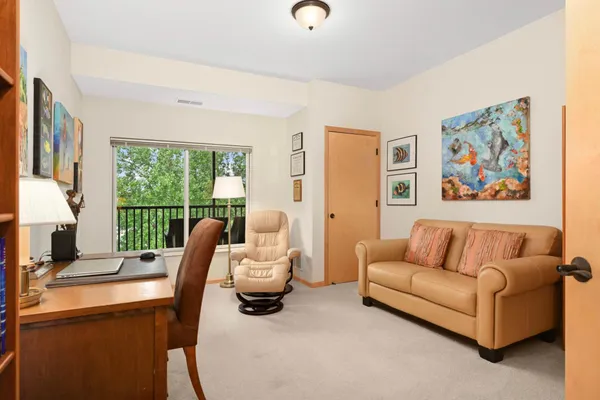 $369,900 | 7100 Metro Boulevard, Unit 416, Edina, MN 55439