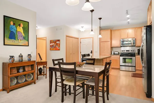 $369,900 | 7100 Metro Boulevard, Unit 416, Edina, MN 55439