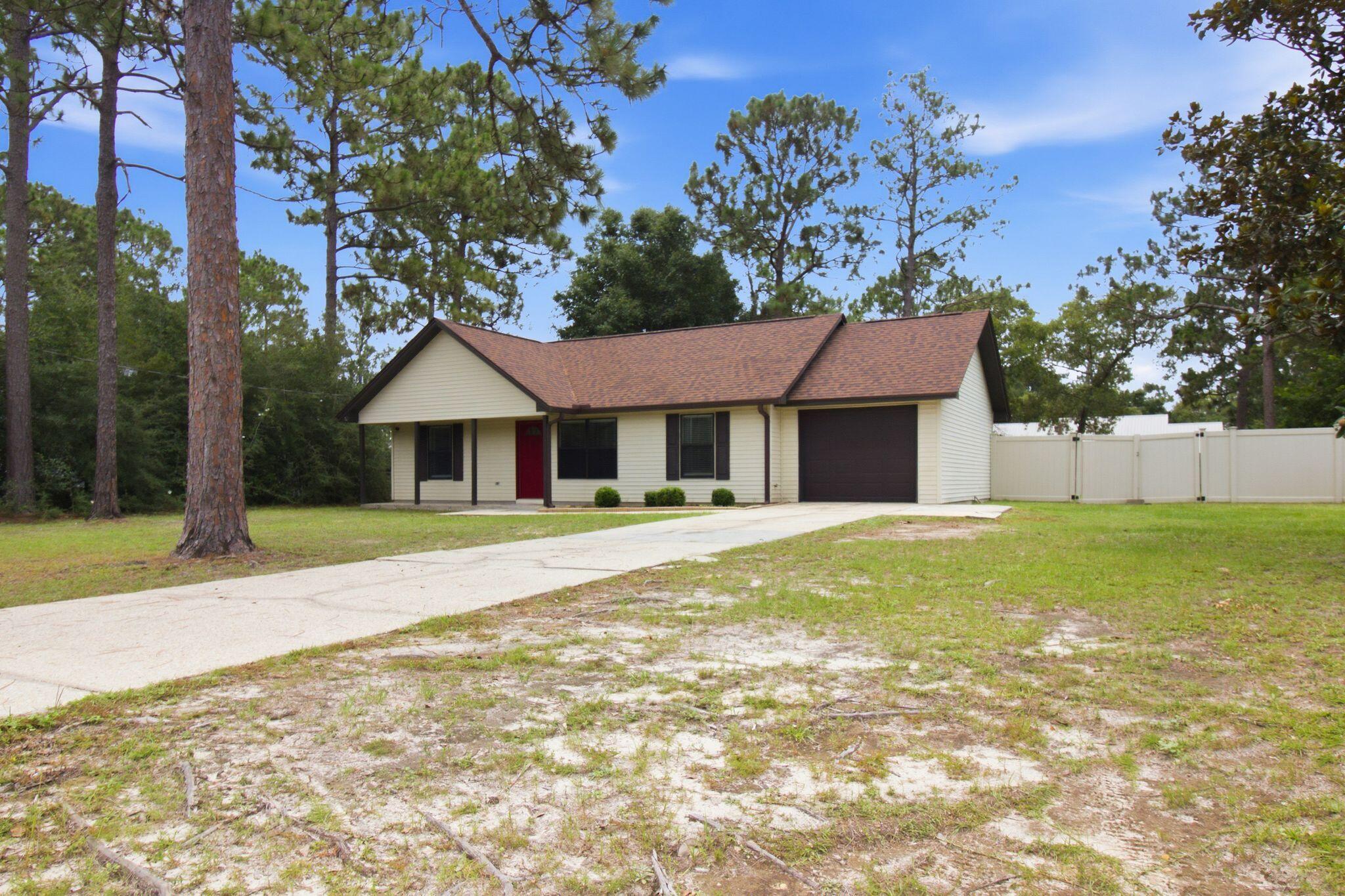 359 John King Road Crestview, FL 32539 - Photo 2 of 33 aj2607141-1004