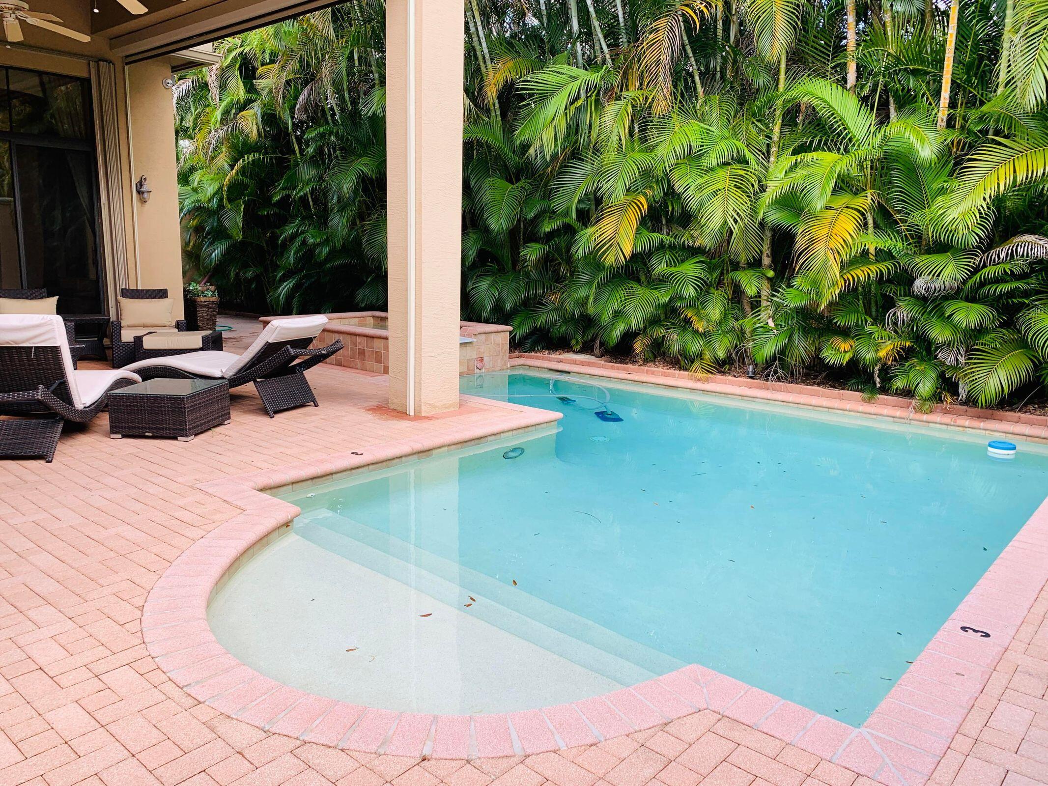 17754 Lake Azure Way Boca Raton, FL 33496 - Photo 30 of 46 oaks pool