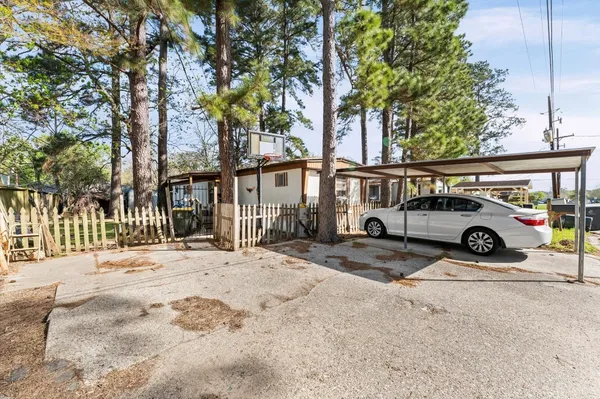 $115,000 | 145 Rolling Pines, Conroe, TX 77301