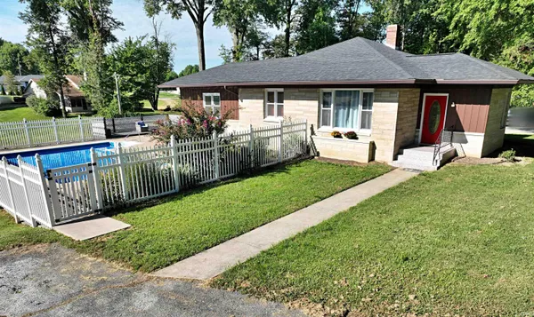 $239,000 | 7 Magnolia Drive, Washington, IN 47501
