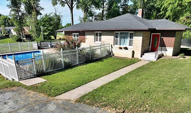 $259,900 | 7 Magnolia Drive, Washington, IN 47501