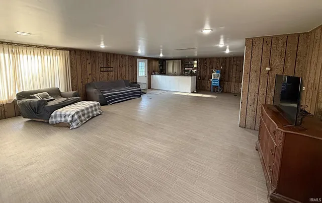 $259,900 | 7 Magnolia Drive, Washington, IN 47501