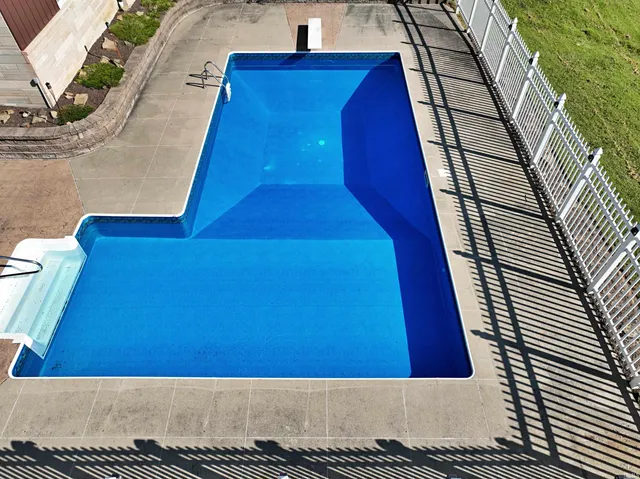 $259,900 | 7 Magnolia Drive, Washington, IN 47501