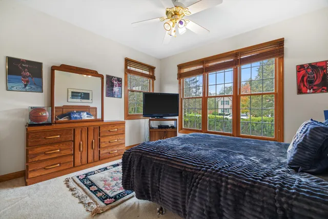 $449,900 | 1010 Marti Court, Salem Lakes, WI 53170