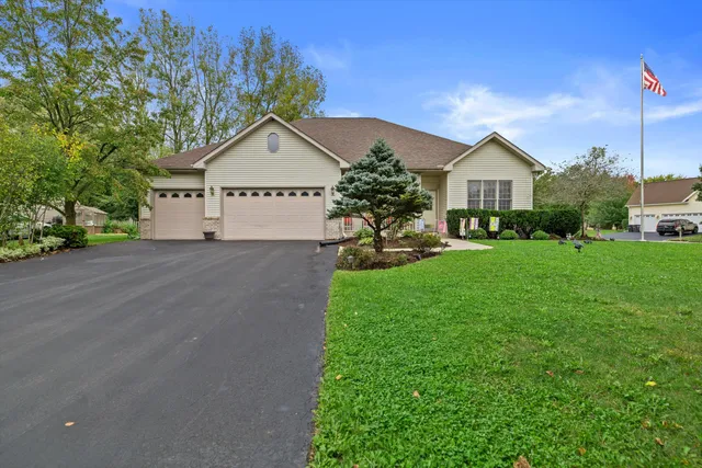 $449,900 | 1010 Marti Court, Salem Lakes, WI 53170