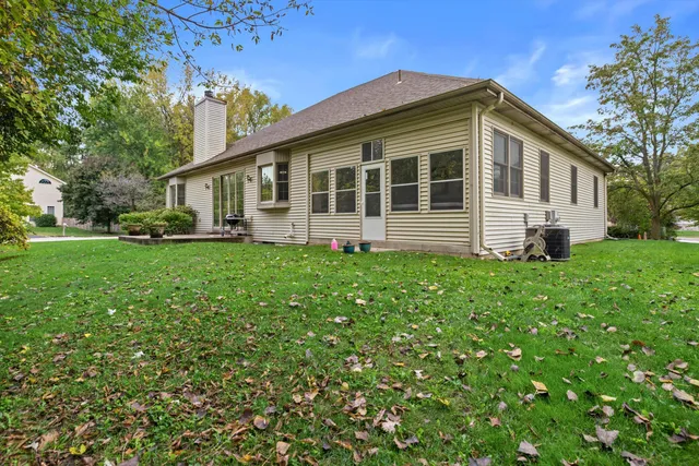 $449,900 | 1010 Marti Court, Salem Lakes, WI 53170