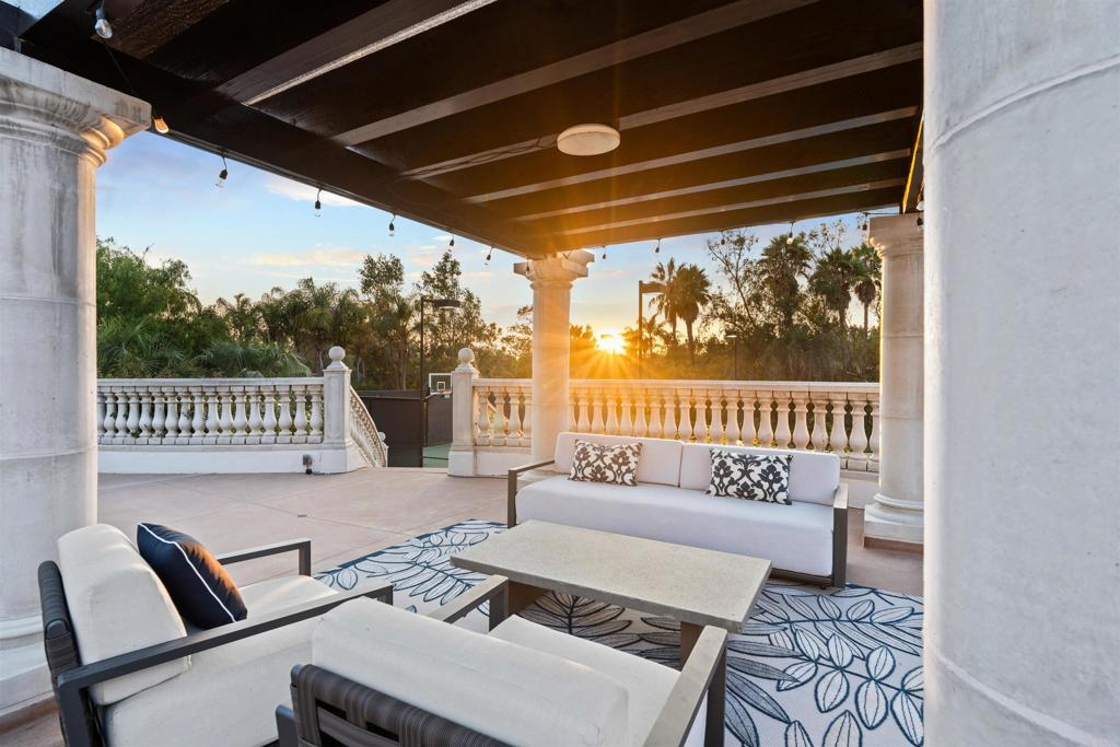 6998 Rancho La Cima Drive Rancho Santa Fe, CA 92067 - Photo 25 of 65