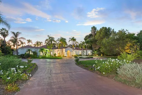 $6,795,000 | 6998 Rancho La Cima Drive, Rancho Santa Fe, CA 92067