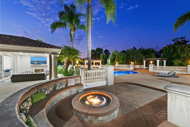 $6,495,000 | 6998 Rancho La Cima Drive, Rancho Santa Fe, CA 92067