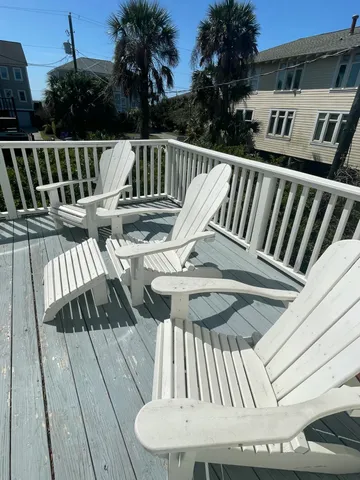 $6,500 | 217 East Ashley Avenue, Folly Beach, SC 29439