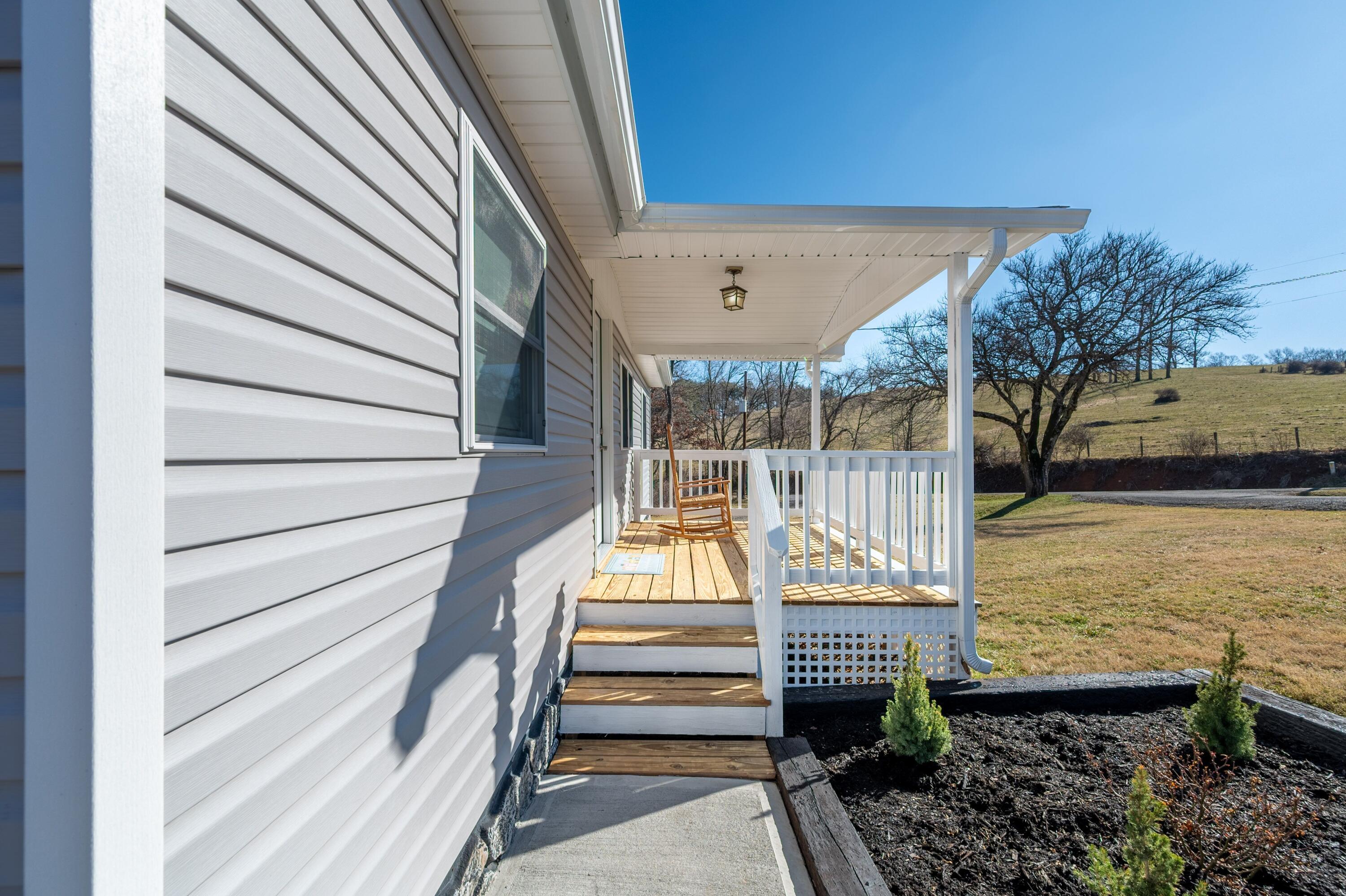 225 Mill Run Road Southwest Floyd, VA 24091 - Photo 34 of 46 a view of outdoor space and deck