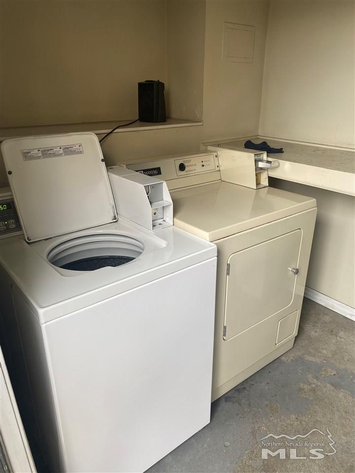 53 West 9th Street Reno, NV 89503 - Photo 33 of 33 a utility room with dryer and washer