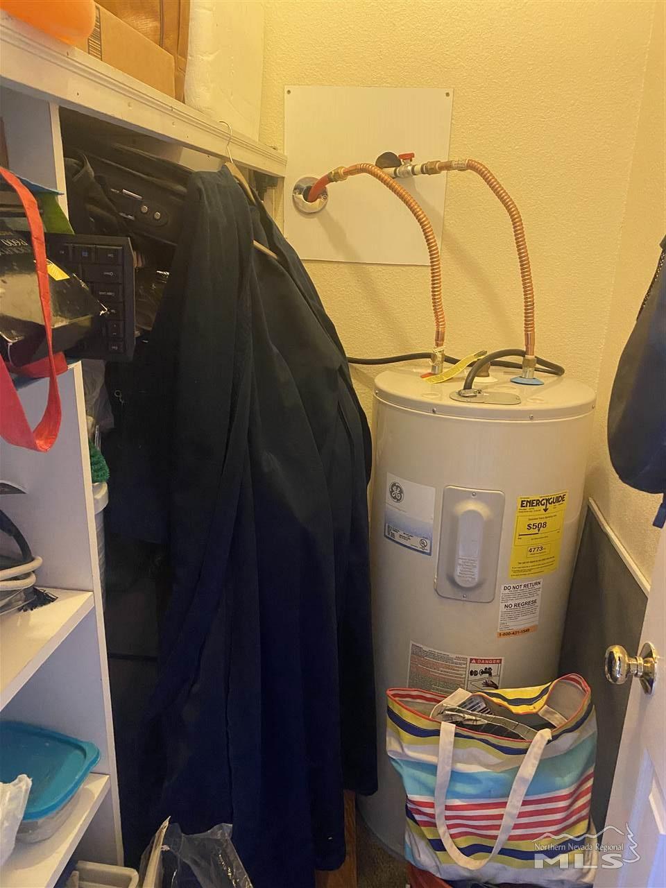 53 West 9th Street Reno, NV 89503 - Photo 10 of 33