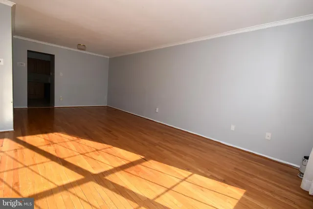 $2,600 | 4706 Leyden Way, Ellicott City, MD 21042