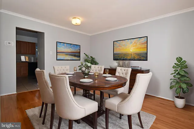 $2,600 | 4706 Leyden Way, Ellicott City, MD 21042