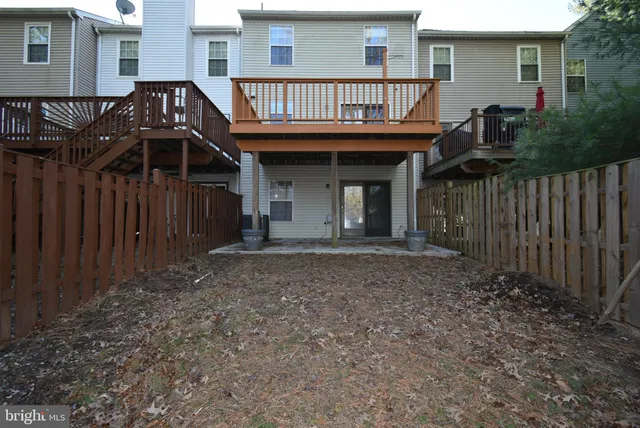 $2,600 | 4706 Leyden Way, Ellicott City, MD 21042