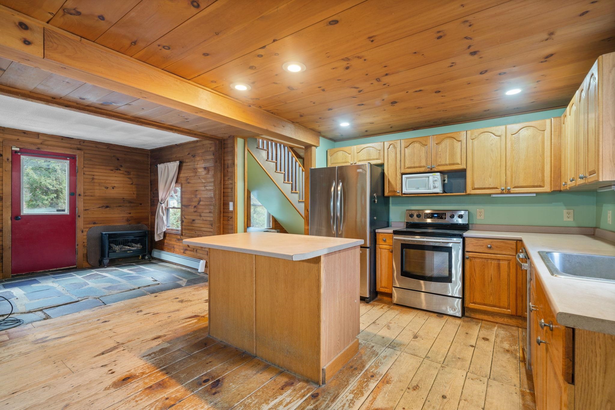 72 Ayers Road Newport, NH 03773 - Photo 4 of 34 Gallery Image 4
