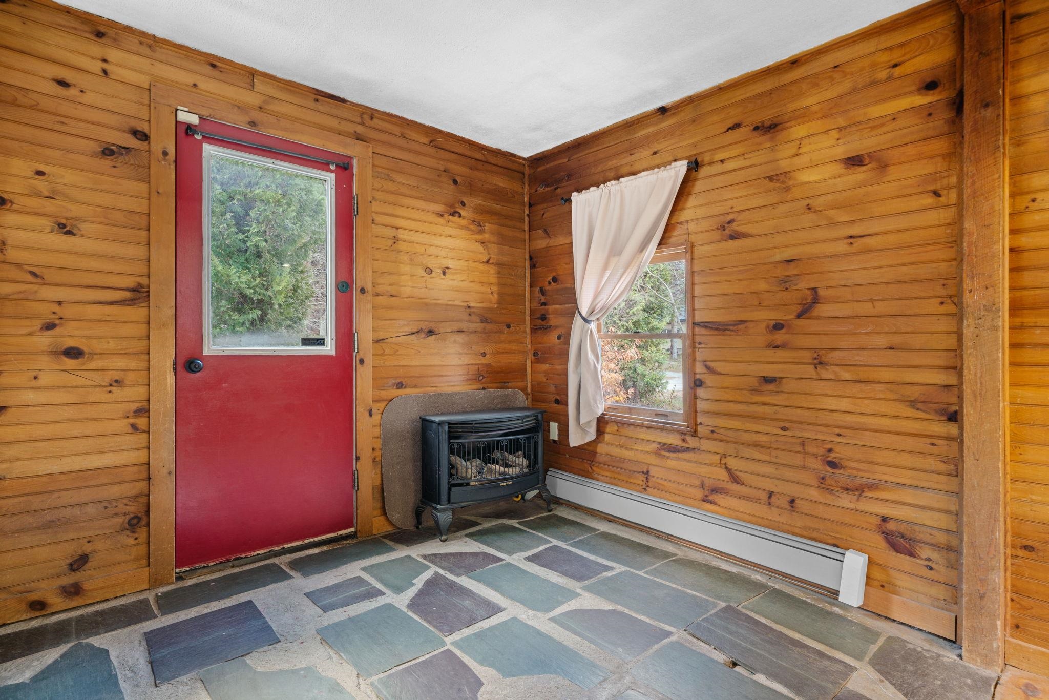 72 Ayers Road Newport, NH 03773 - Photo 9 of 34 Gallery Image 9