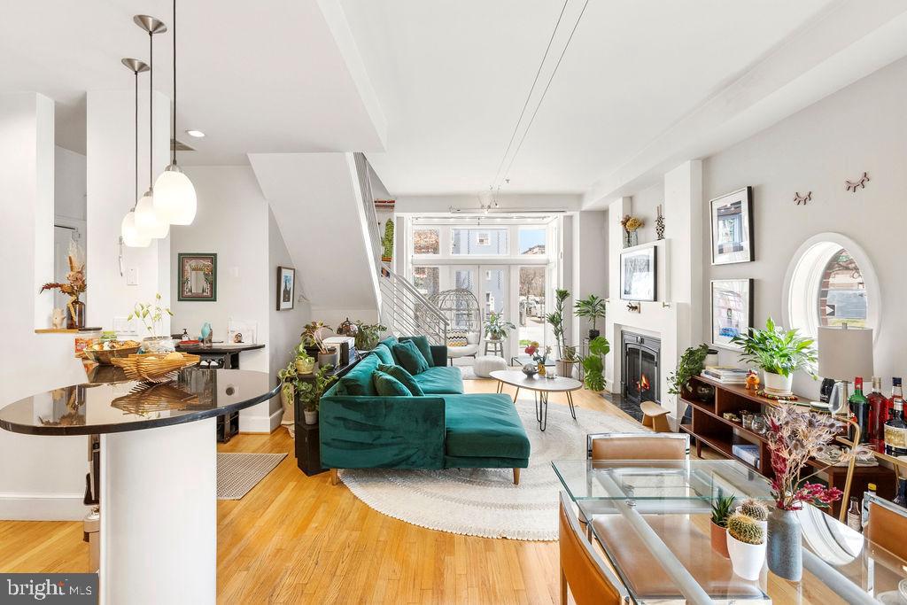 2131 10th Street Northwest, Unit 2 Washington, DC 20001 - Photo 13 of 33 Dining & Living Area