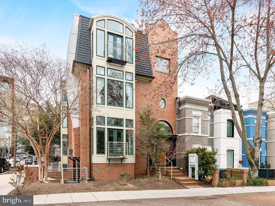 2131 10th Street Northwest, Unit 2 Washington, DC 20001 - Photo 2 of 33 2131 10th St NW