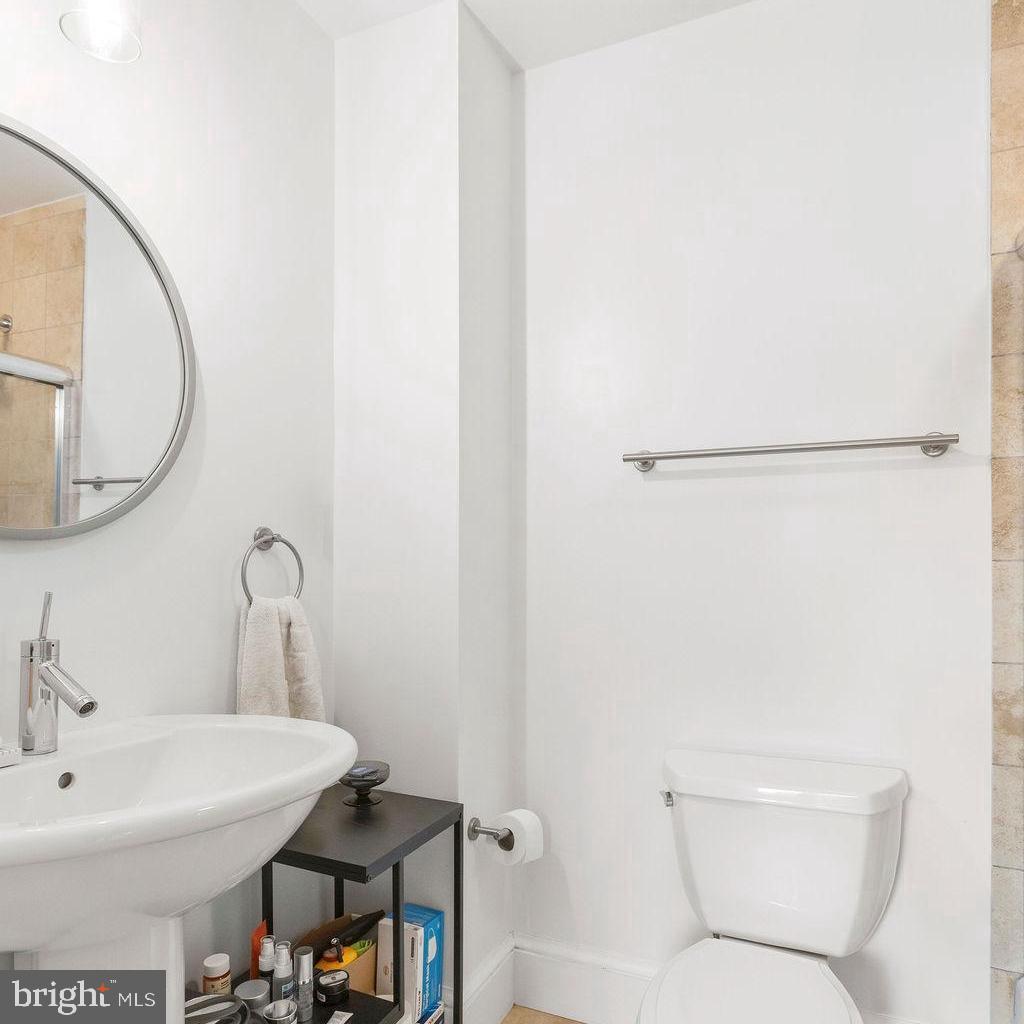 2131 10th Street Northwest, Unit 2 Washington, DC 20001 - Photo 28 of 33 2nd Bathroom
