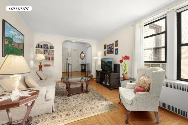 $789,000 | 225 West 25th Street, Unit 3G | Chelsea