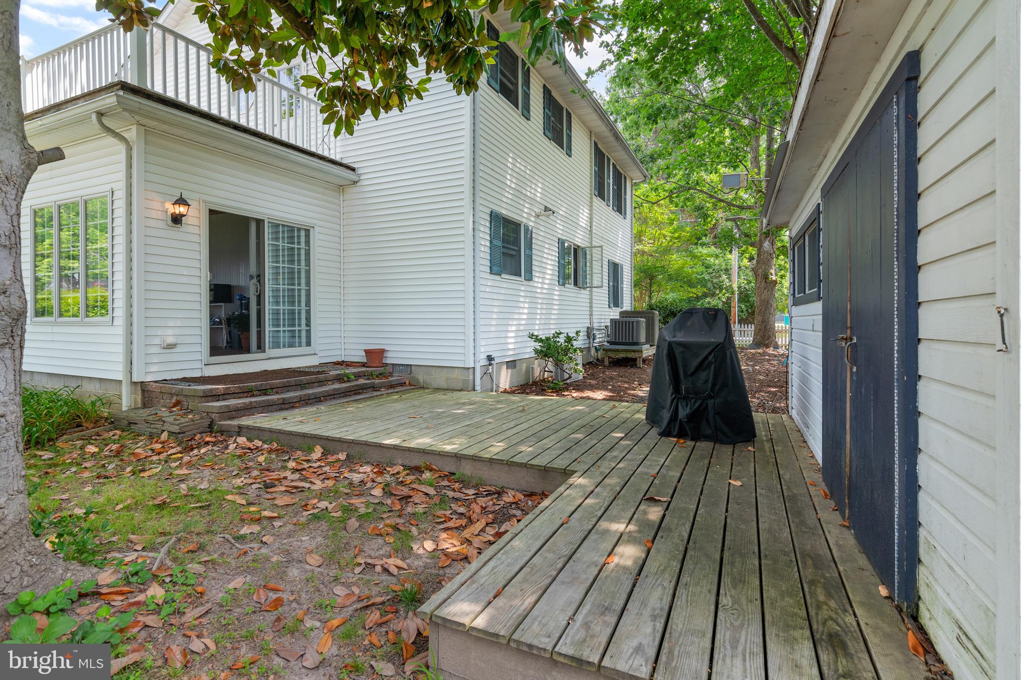 101 Sinclair Street Oxford, MD 21654 - Photo 9 of 31 a view of a house with a yard