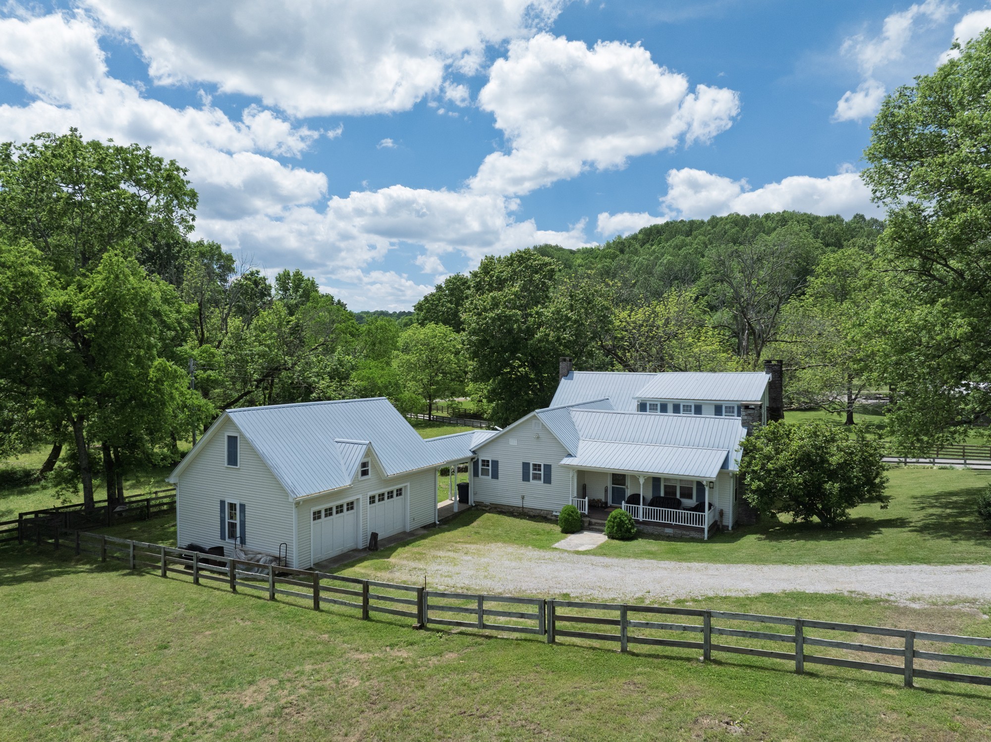 4923 Blue Creek Road Lynnville, TN 38472 - Photo 63 of 69 an aerial view of a house
