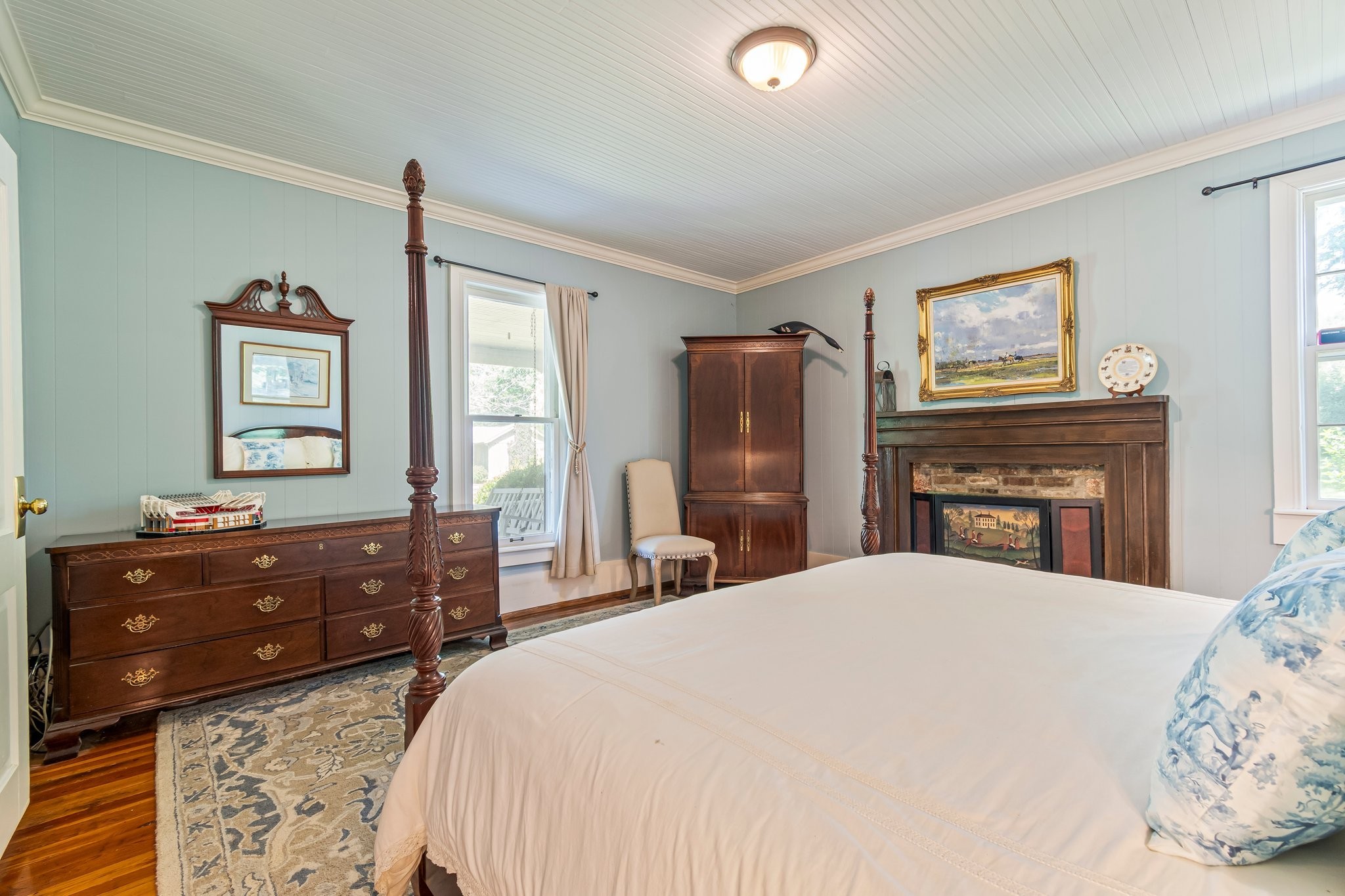 4923 Blue Creek Road Lynnville, TN 38472 - Photo 10 of 69 a bedroom with a bed and a dresser