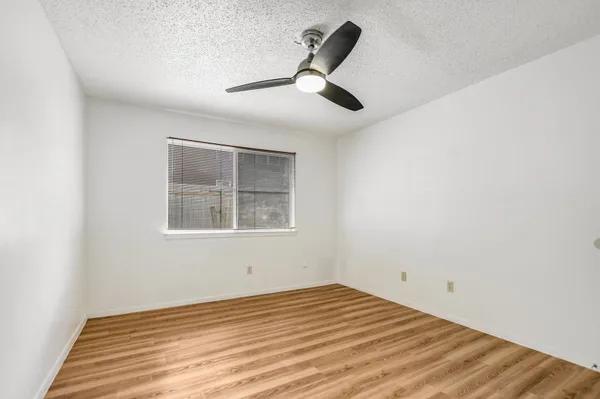 $1,290 | 11948 Sunhillow Bend, Unit A, Austin, TX 78758