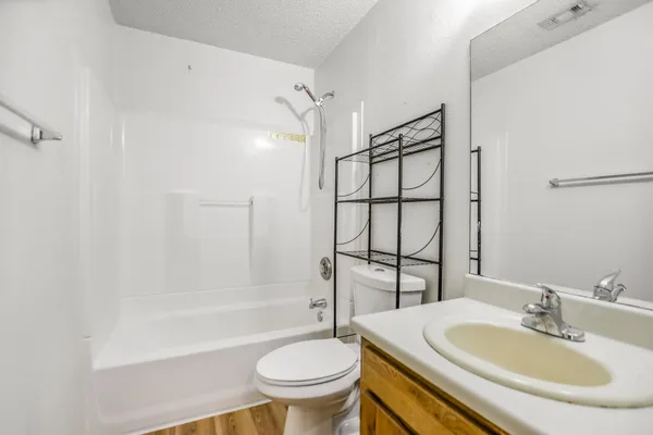 $1,290 | 11948 Sunhillow Bend, Unit A, Austin, TX 78758