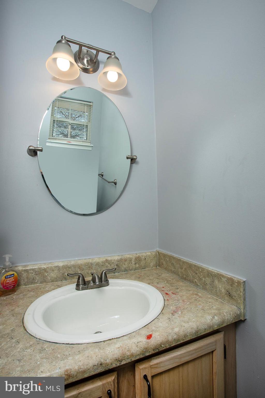 1548 MacIntosh Way Hummelstown, PA 17036 - Photo 15 of 32