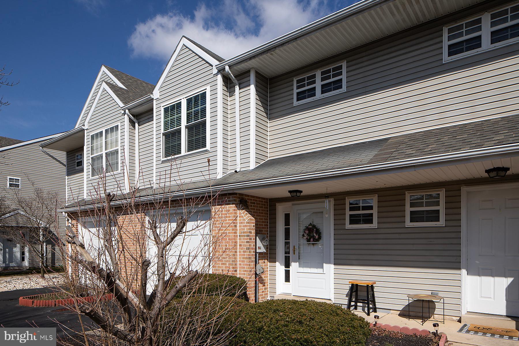 1548 MacIntosh Way Hummelstown, PA 17036 - Photo 3 of 32