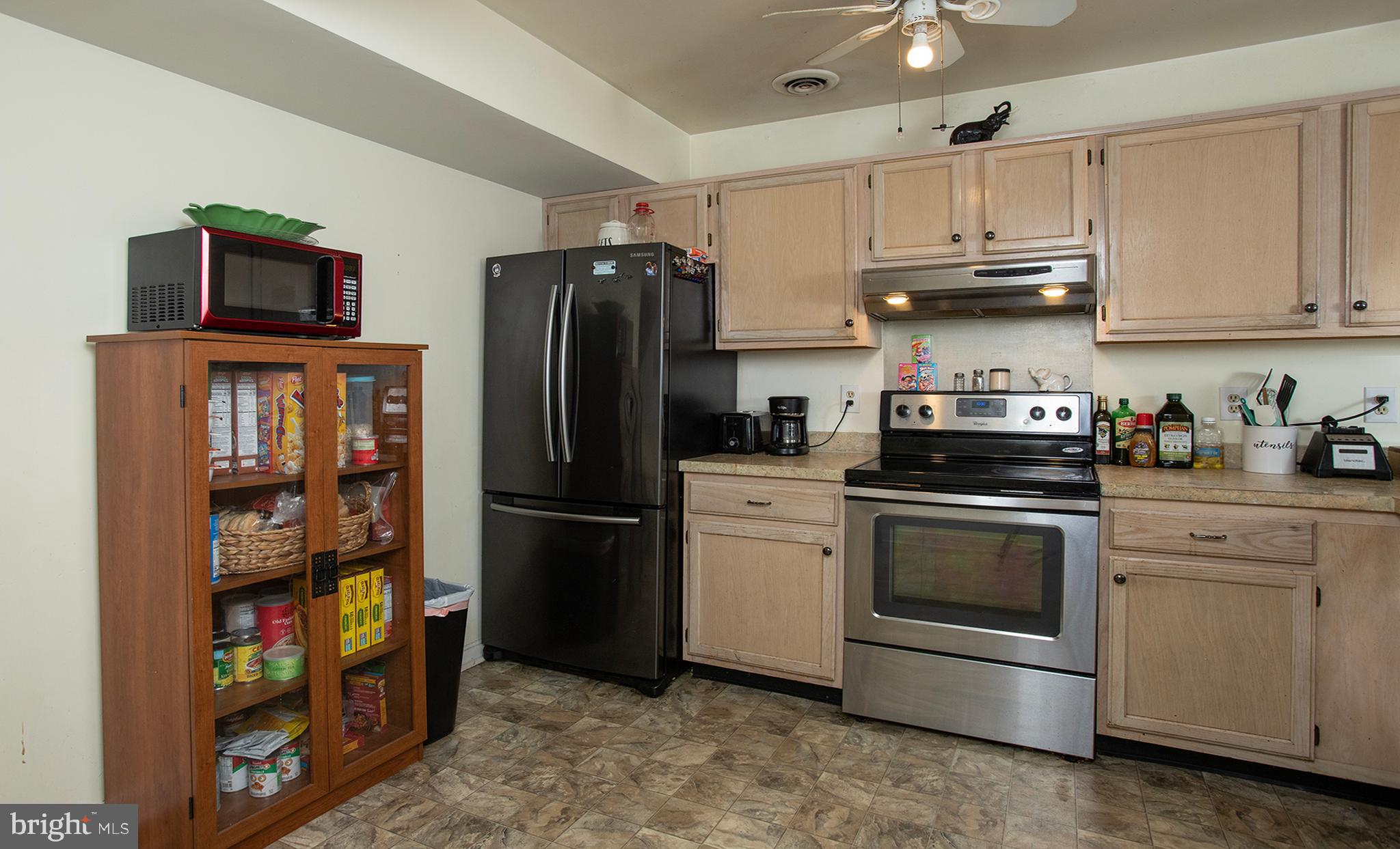 1548 MacIntosh Way Hummelstown, PA 17036 - Photo 5 of 32