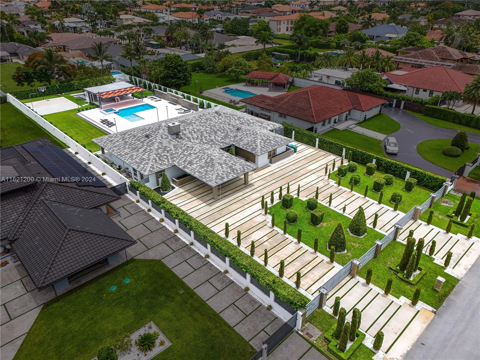 13785 Southwest 34th St  