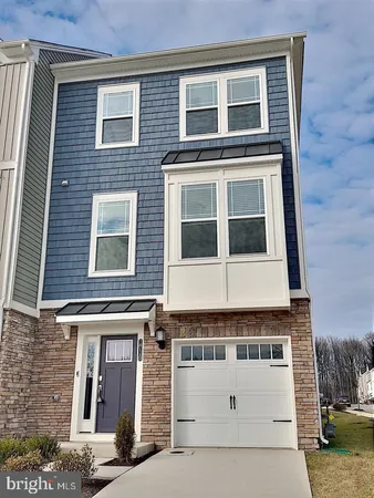 $2,999 | 1710 Huber Road, Essex, MD 21221