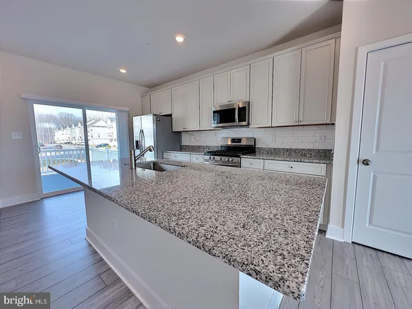 $2,999 | 1710 Huber Road, Essex, MD 21221