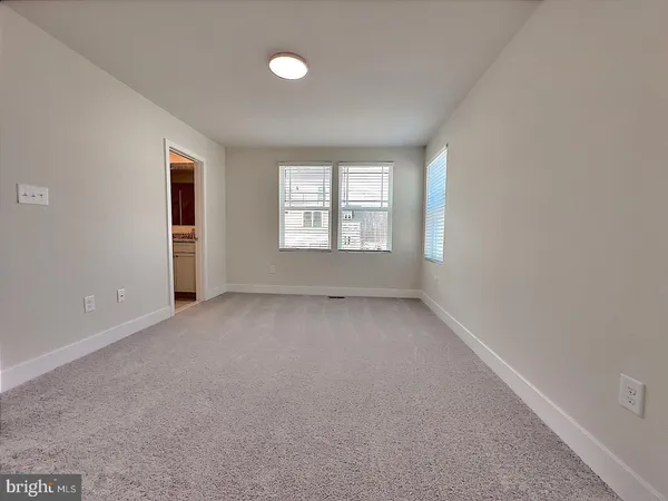 $2,999 | 1710 Huber Road, Essex, MD 21221