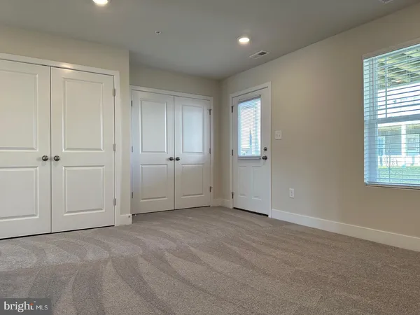 $2,999 | 1710 Huber Road, Essex, MD 21221