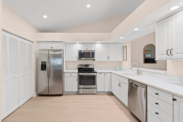 $497,000 | 701 Sea Oats Drive, Unit A4, Juno Beach, FL 33408