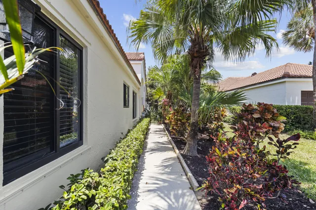 $497,000 | 701 Sea Oats Drive, Unit A4, Juno Beach, FL 33408