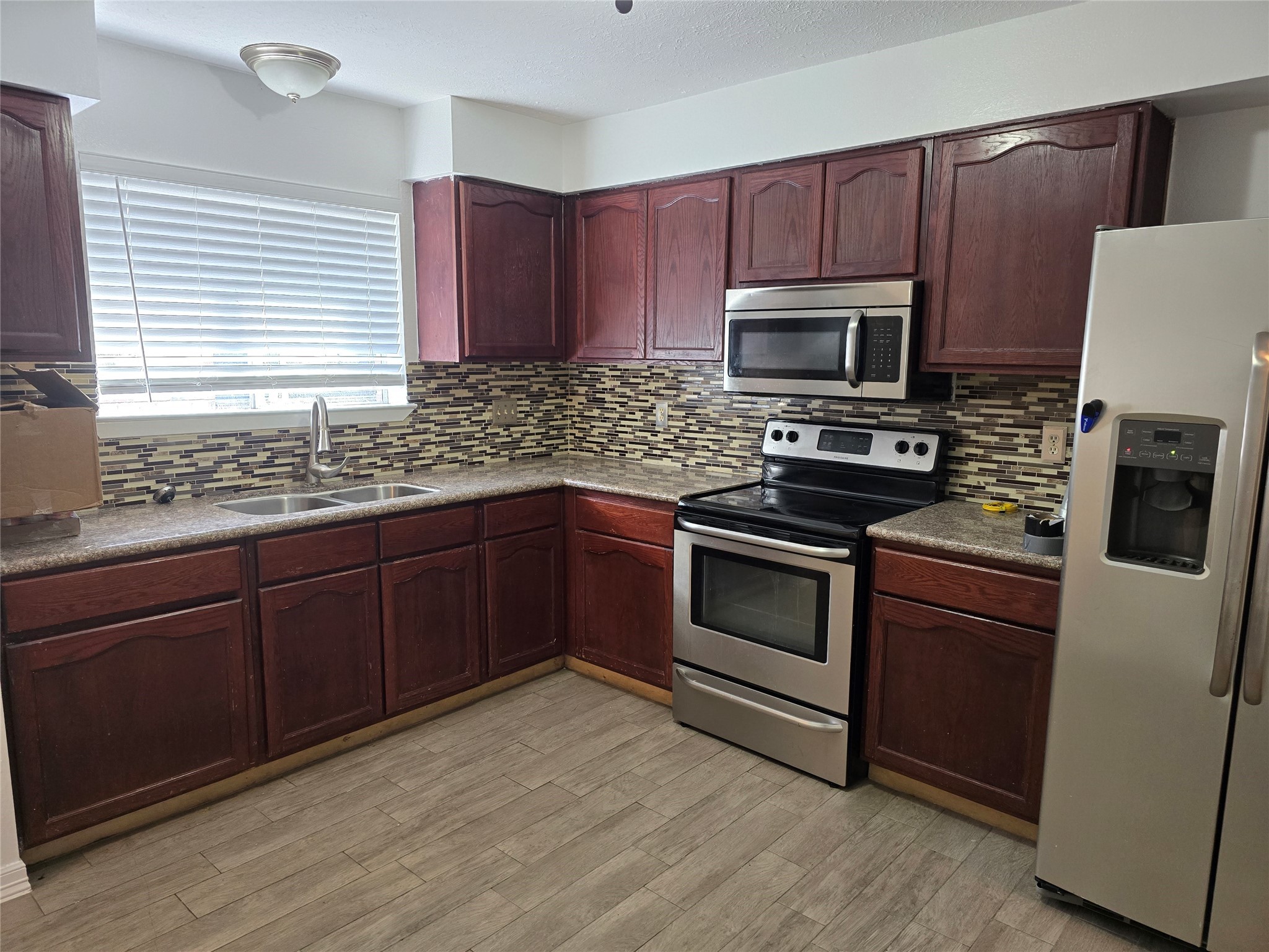 7611 Seminole Street Baytown, TX 77521 - Photo 8 of 26