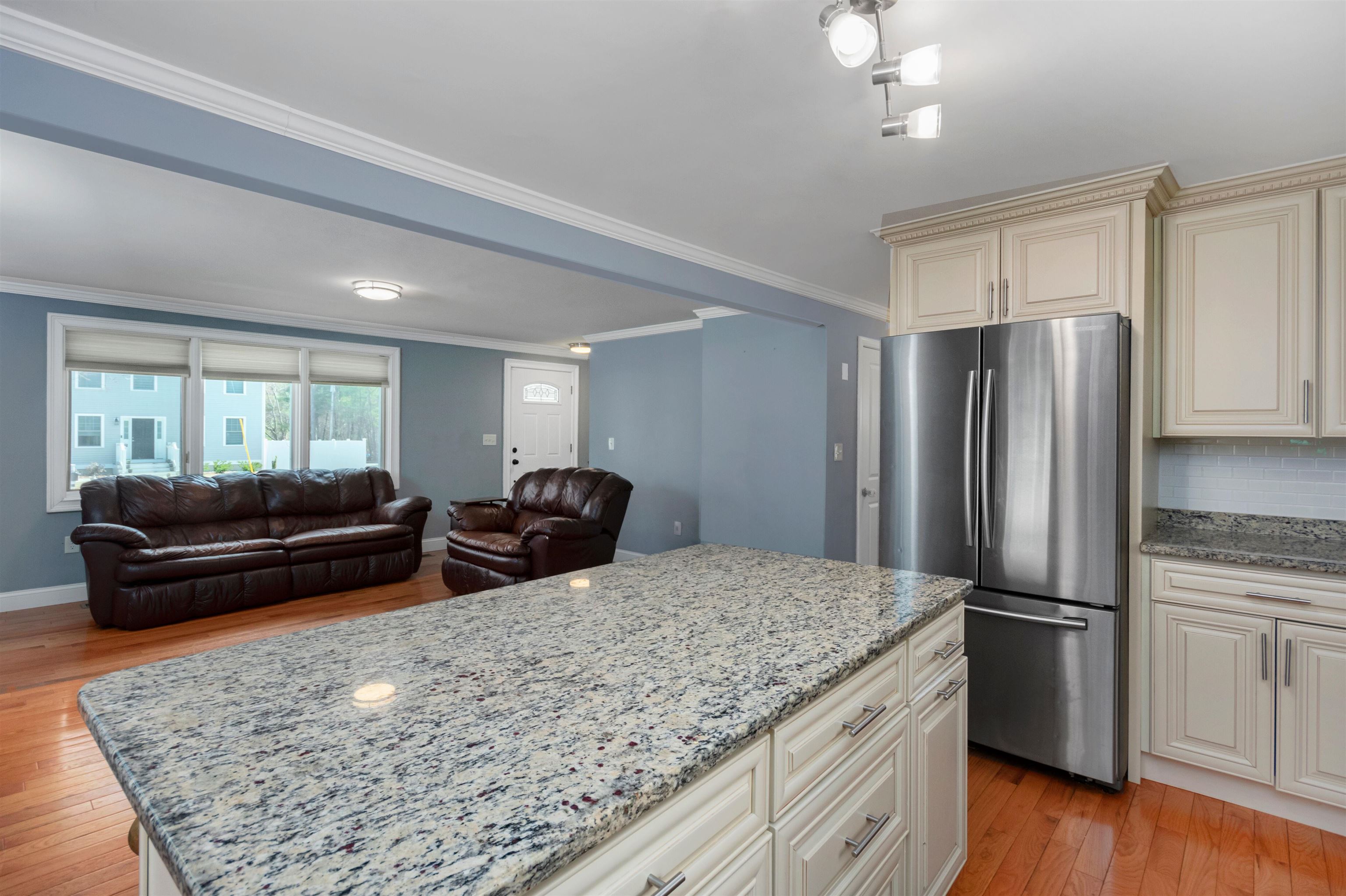 2 Forge Drive Nashua, NH 03060 - Photo 14 of 39