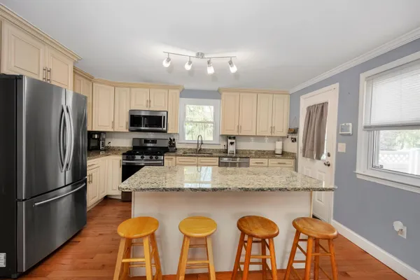 $575,000 | 2 Forge Drive, Nashua, NH 03060