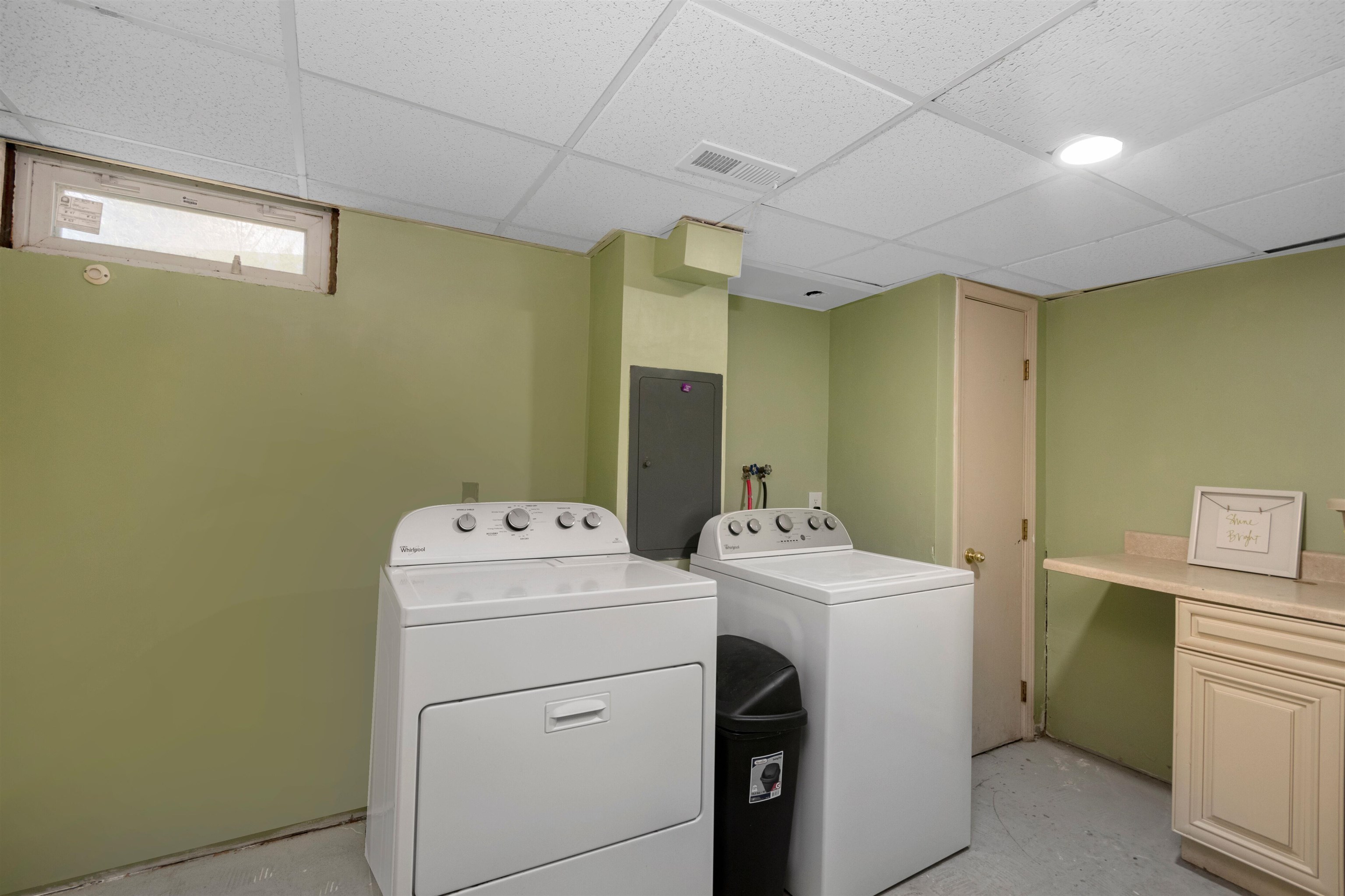 2 Forge Drive Nashua, NH 03060 - Photo 34 of 39