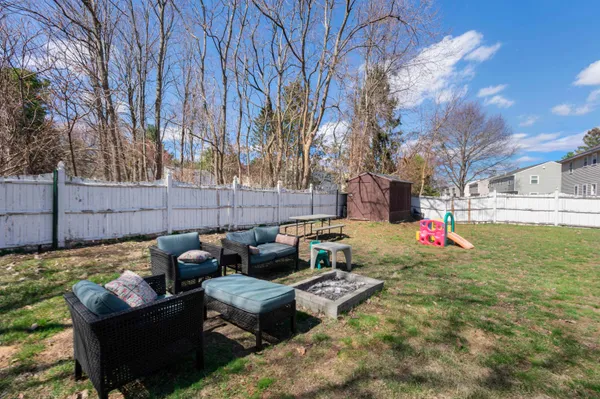 $575,000 | 2 Forge Drive, Nashua, NH 03060