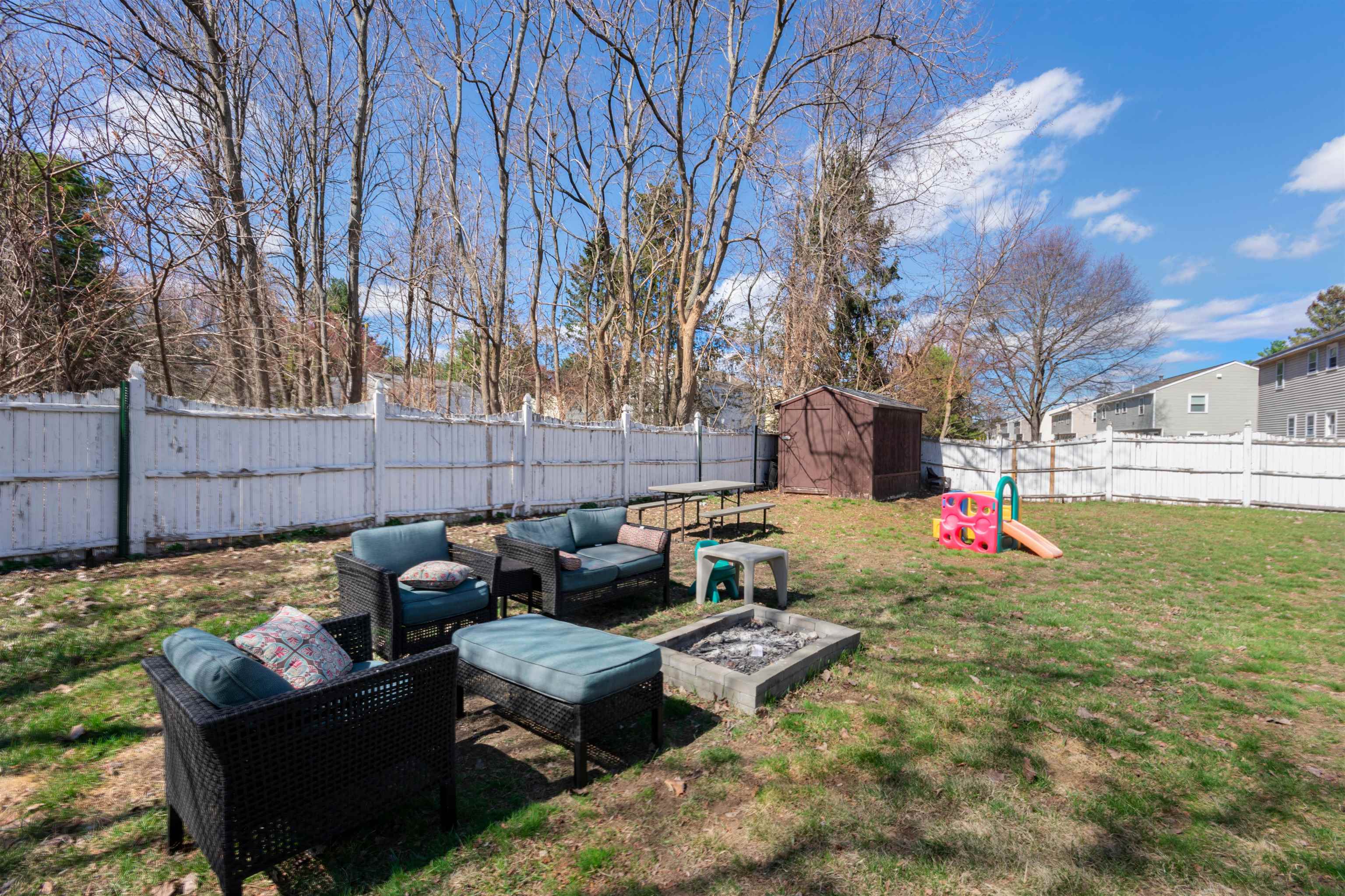 2 Forge Drive Nashua, NH 03060 - Photo 38 of 39