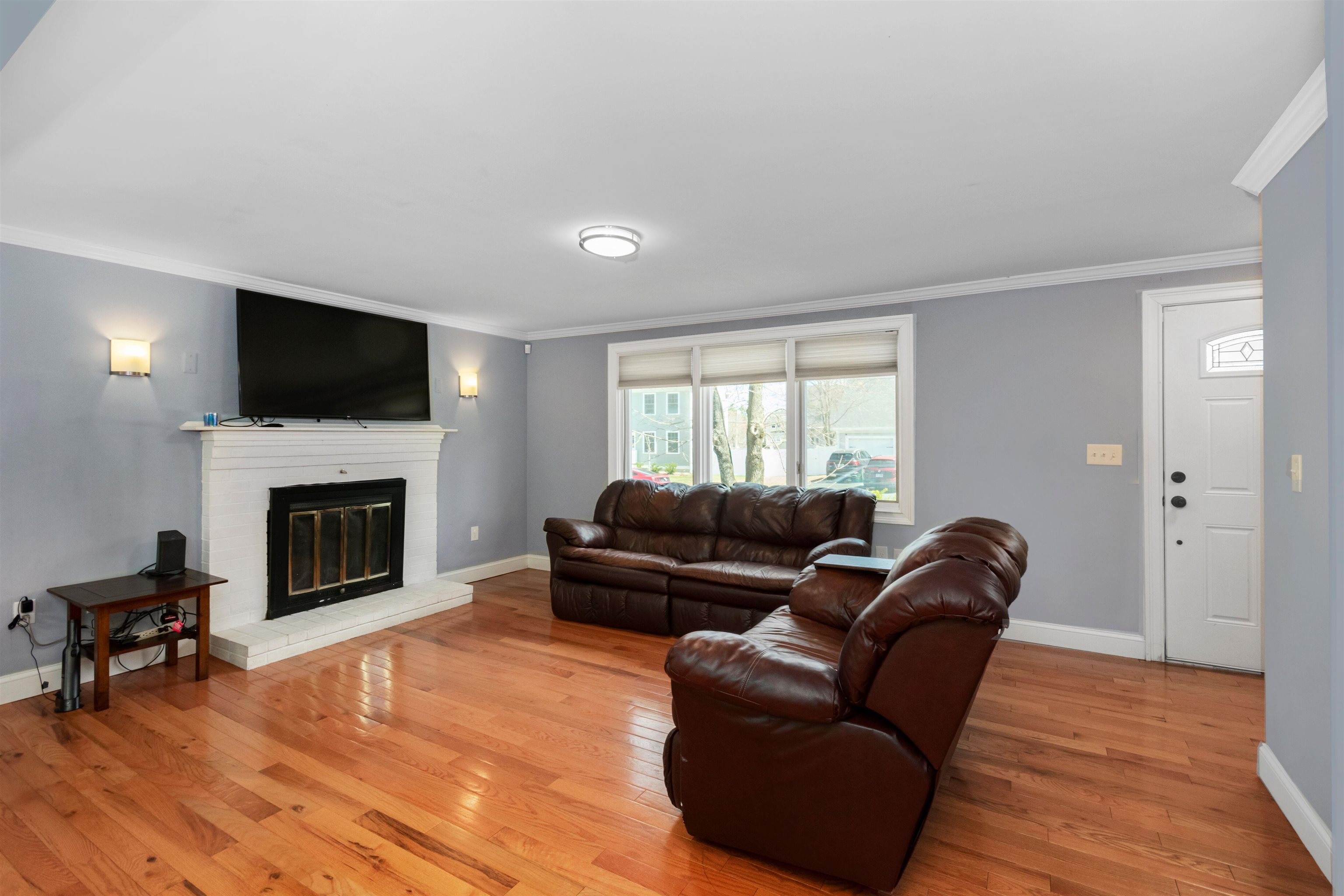 2 Forge Drive Nashua, NH 03060 - Photo 7 of 39